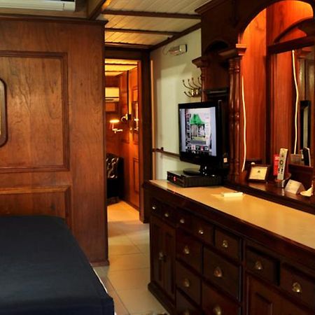 Plaza Inn Pousada Do Capitao イリャベラ エクステリア 写真